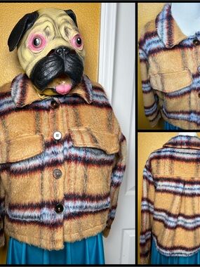 VIGOSS, cropped, fuzzy plaid jacket!!